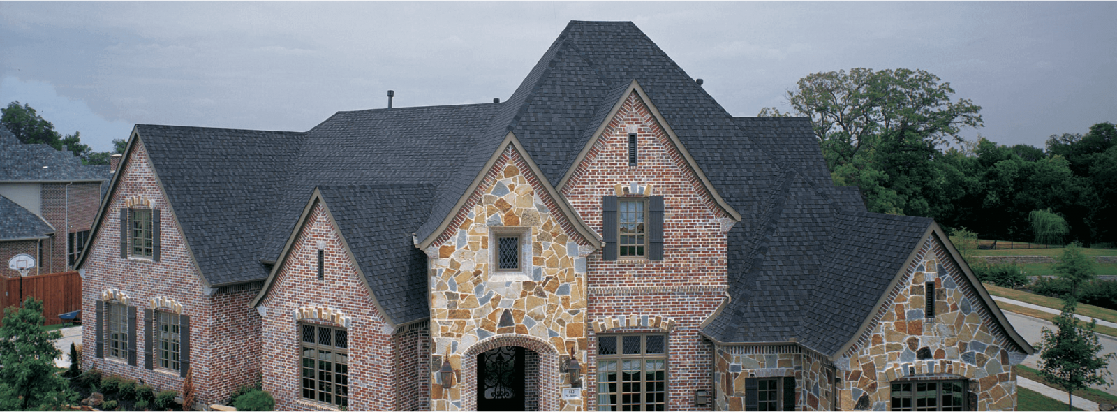 Riconn Roofing Images